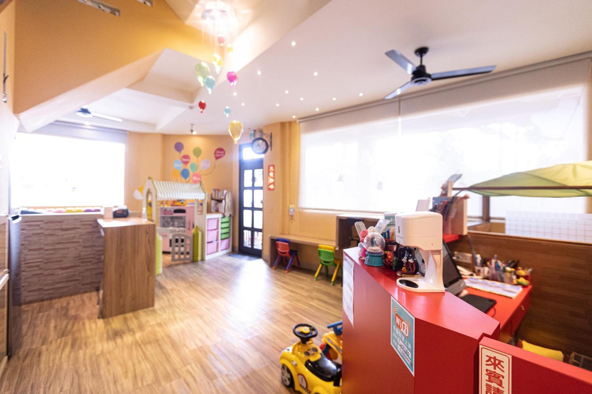 Fun Kids B&B Hualien Buitenkant foto